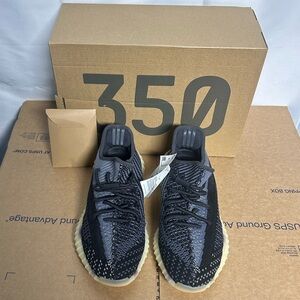 Adidas Yeezy Boost 350 V2